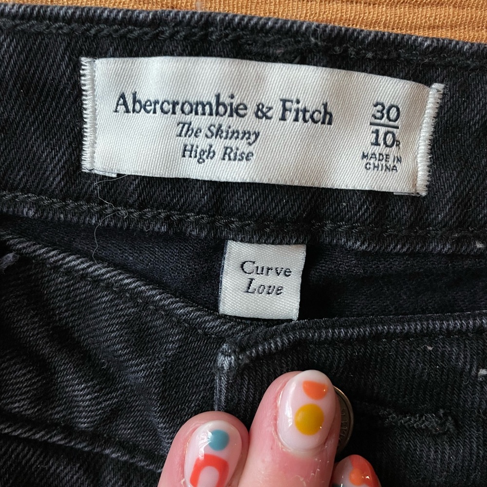 Abercrombie The skinny high rise jeans